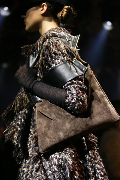 Look 22